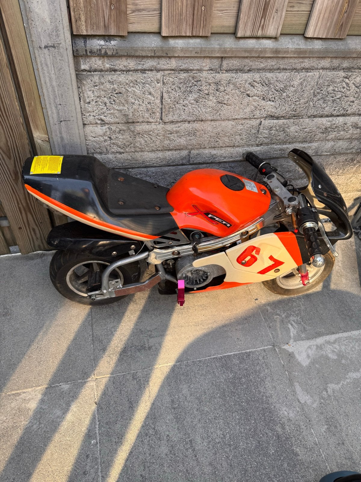 Minibike / Pocketbike - Oranje/Zwart, Fietsen en Brommers, Ophalen, Gebruikt, Schijfrem, Pitbike