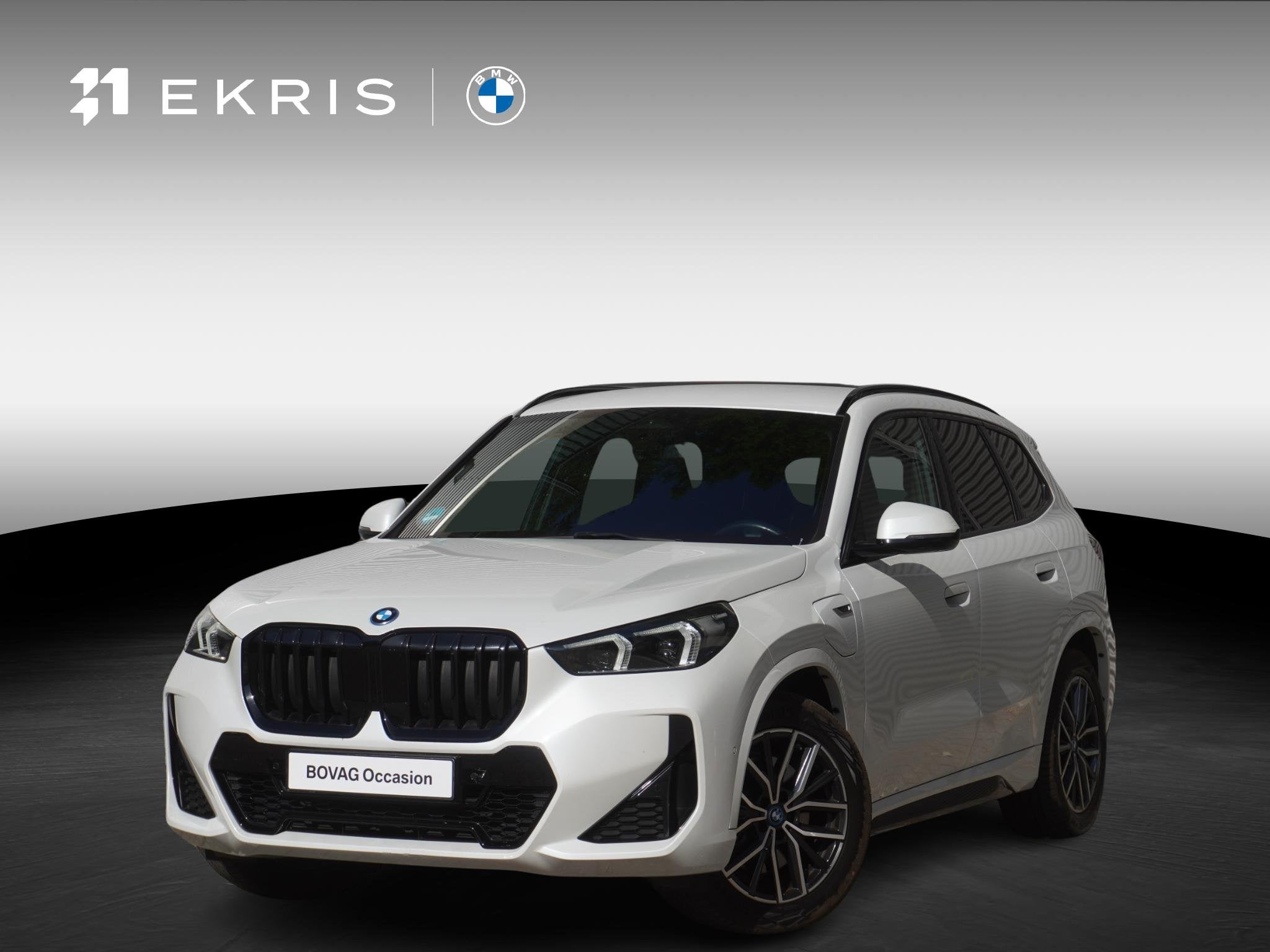 BMW X1 xDrive30e | M Sportpakket | Premium Pack | Trekhaak m, Auto's, 12 maanden, Stof, Plug-in hybride, Bedrijf