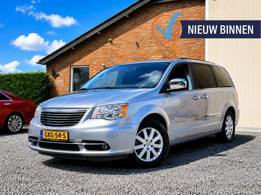 Chrysler Grand Voyager 3.6 V6 LIMITED BLU-RAY 3xTV/DVD/PDC/N