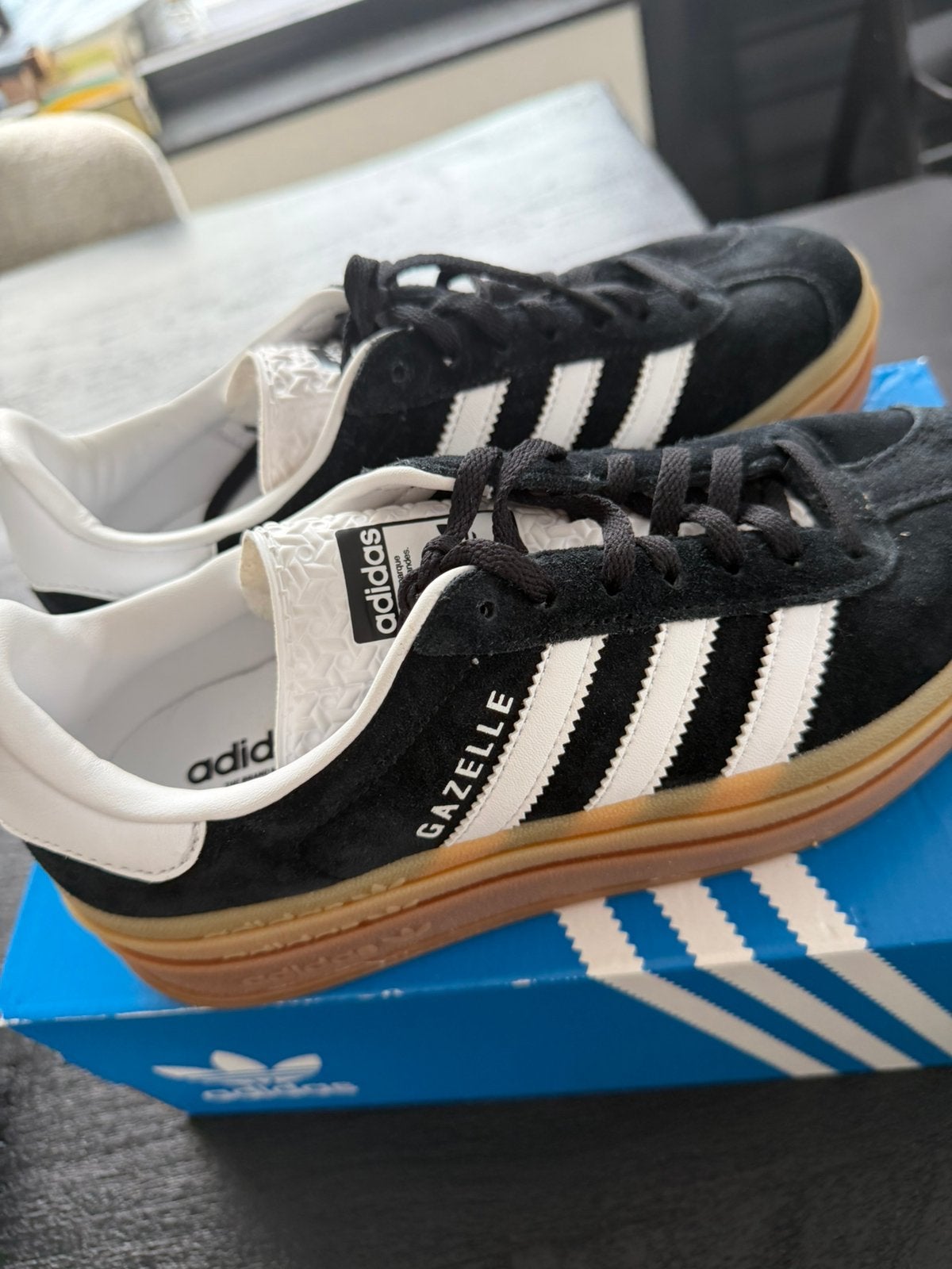 Adidas gazelle dames, Ophalen of Verzenden, Nieuw, Sneakers of Gympen