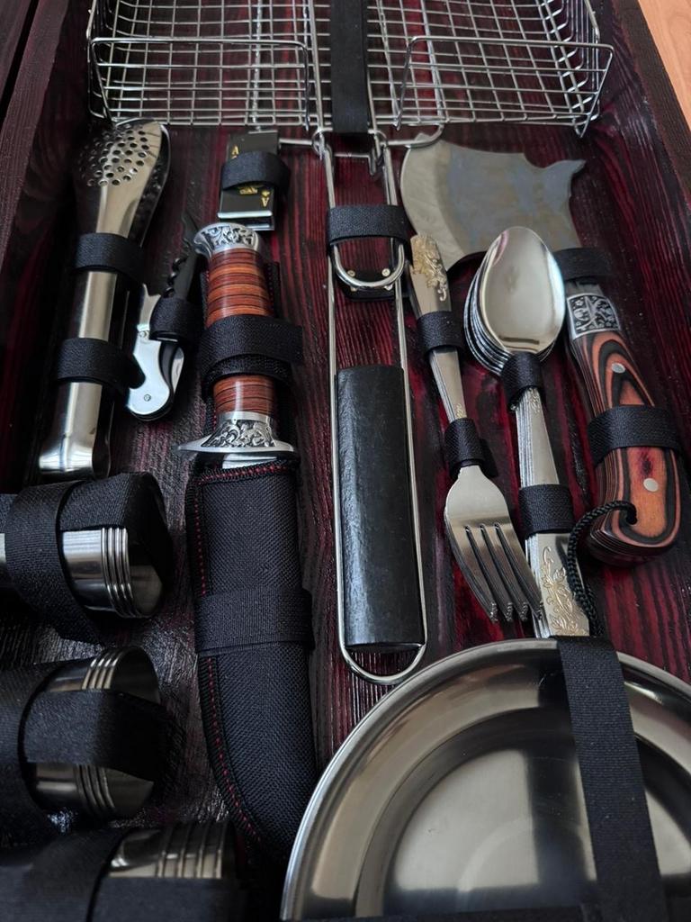 Luxe BBQ/Picknick Set in Draagbare Houten Koffer, Ophalen, Nieuw