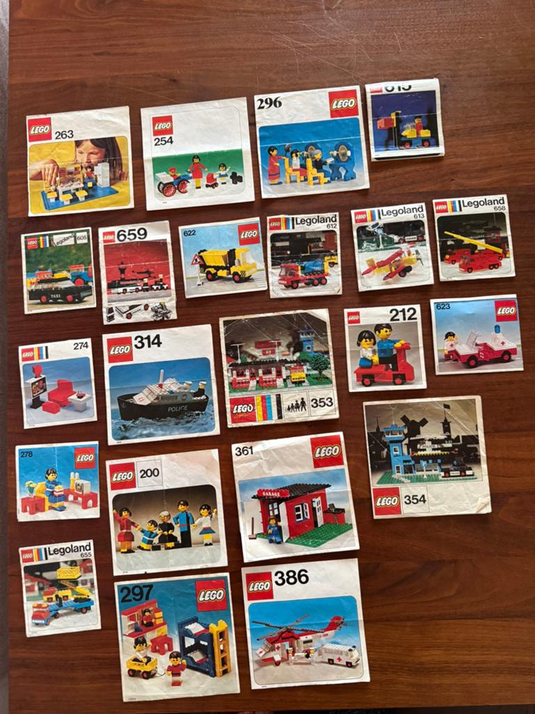 Vintage Legoboekjes, kompleet., Ophalen of Verzenden, Zo goed als nieuw