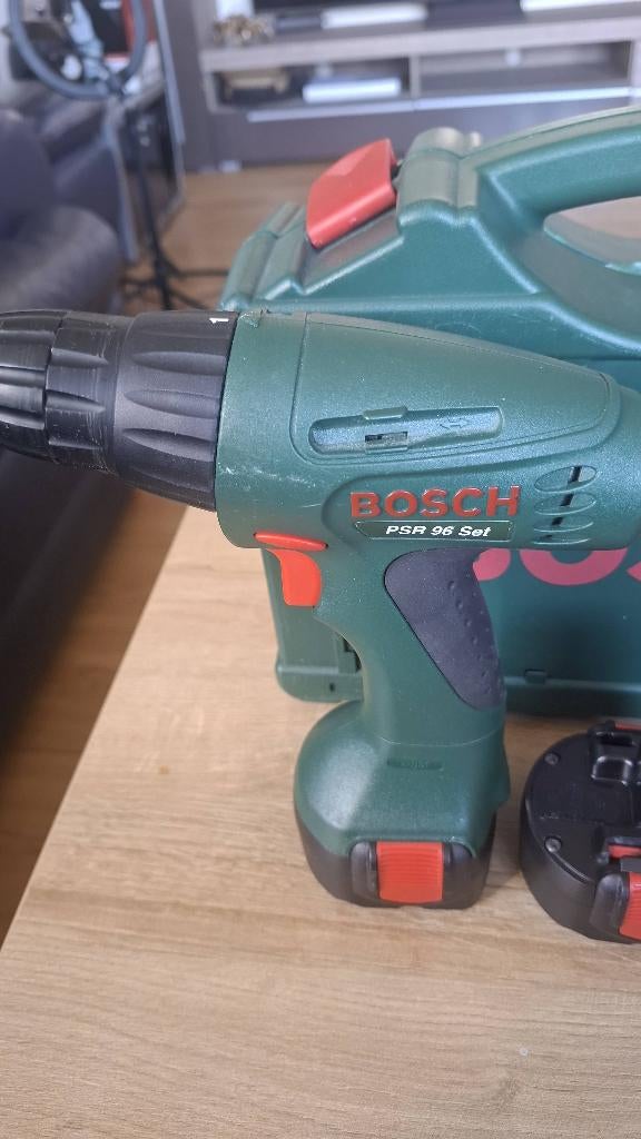 Accuboormachine BOSCH, Ophalen of Verzenden, Zo goed als nieuw, 400 tot 600 watt, Boor- en Schroefmachine