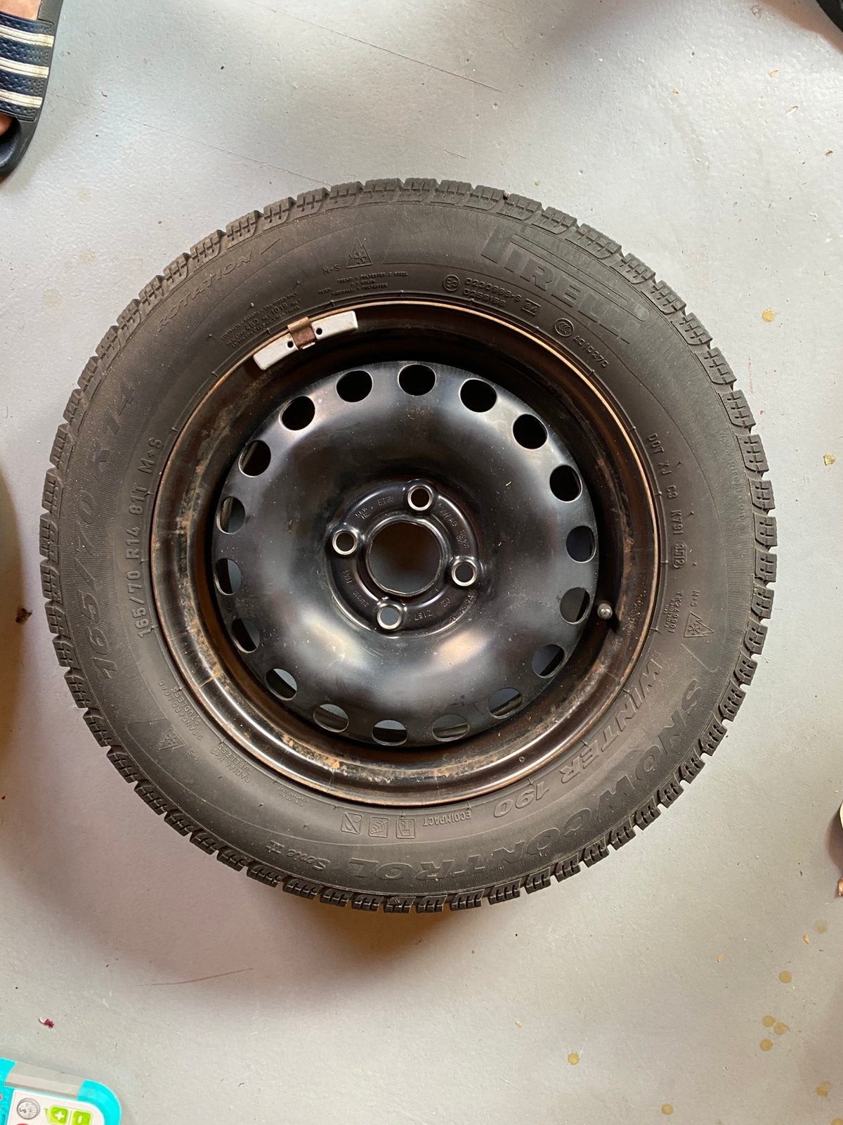 Winterbanden Pirelli Snowcontrol VW UP, Ophalen