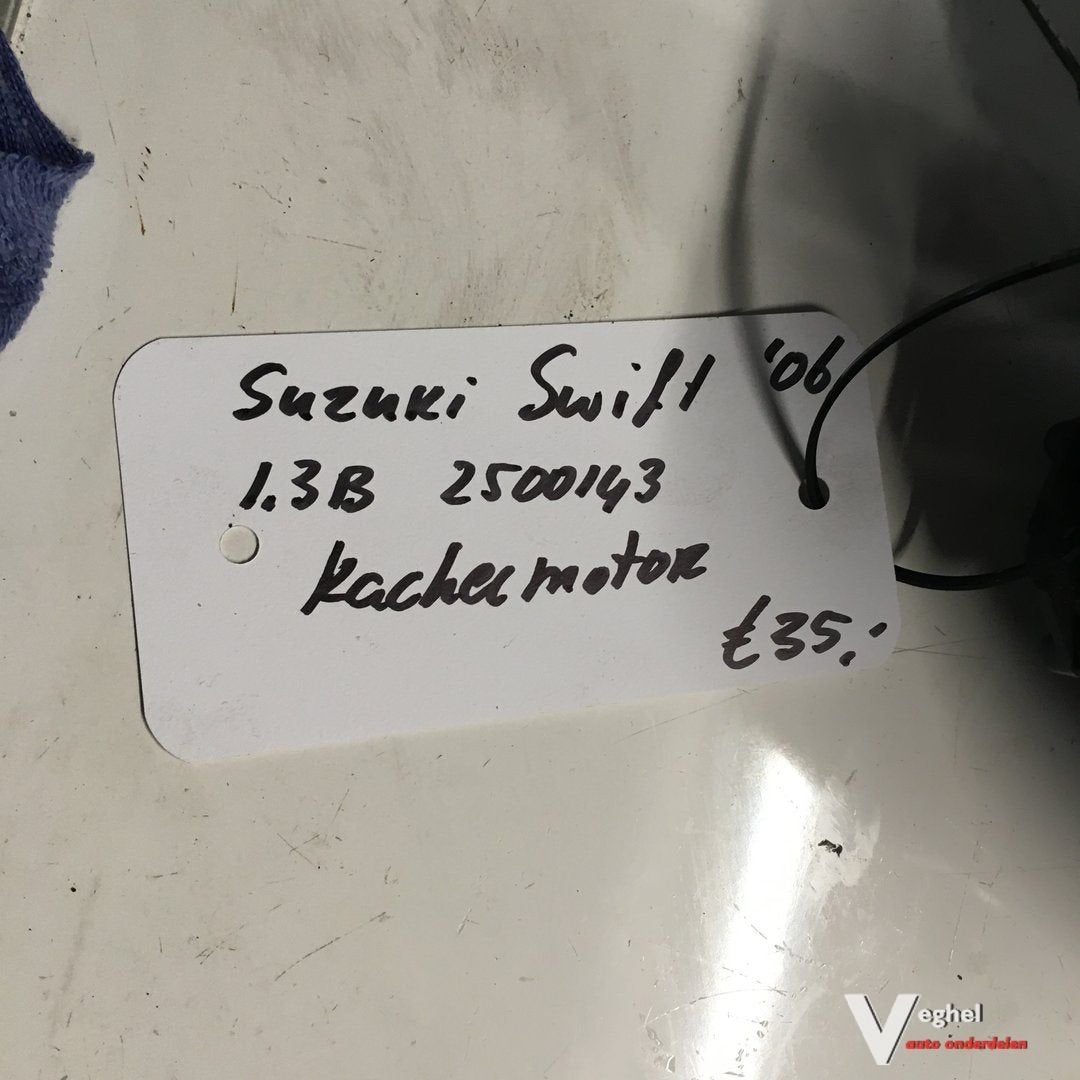 Suzuki Swift 1.3 Benzine 2006 2500143  Kachelmotor  AV272700, Gebruikt, -, -, Ophalen of Verzenden