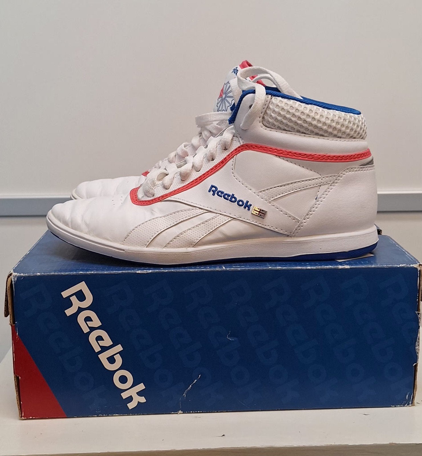 Reebok Classic Sportschoenen - Wit/Blauw/Rood, Ophalen of Verzenden, Wit, Sportschoenen, Reebok