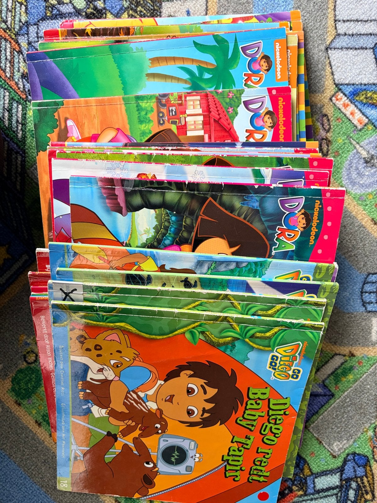 Dora the Explorer (20+ stuks), Boeken, Ophalen of Verzenden, Gelezen, Fictie algemeen