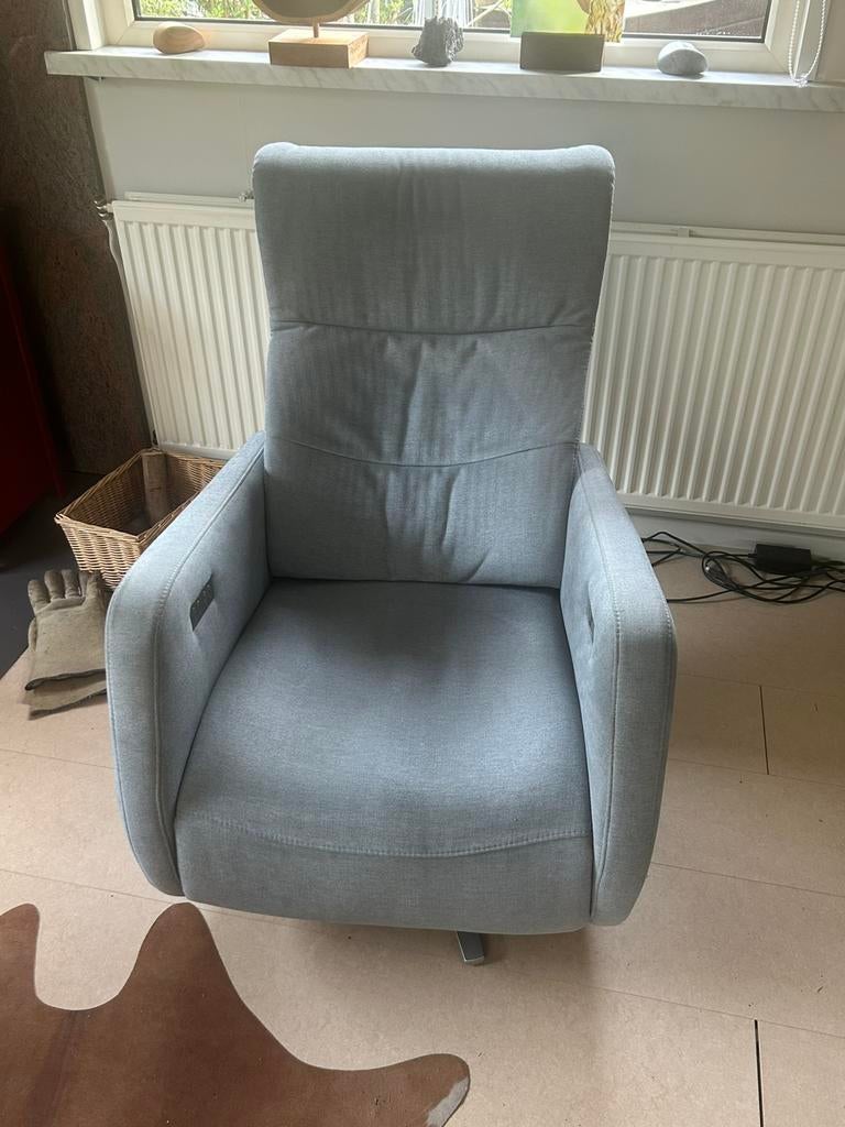 Prominent relaxstoel, Ophalen, Gebruikt, Minder dan 75 cm, Stof