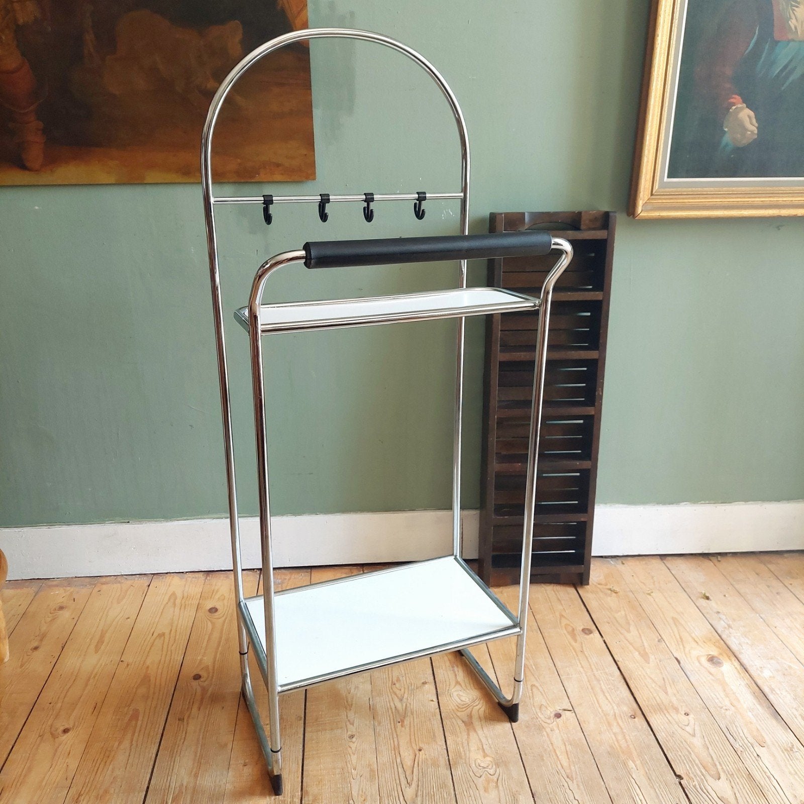 Lucky Vintage retro Scandinavische Herrbetjänt dressboy, Ophalen, Gebruikt, ., .