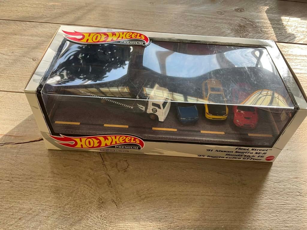 Hot Wheels Premium Japanse tuners diorama, goede en nette st, Hobby en Vrije tijd, Modelauto's | Overige schalen, Ophalen of Verzenden