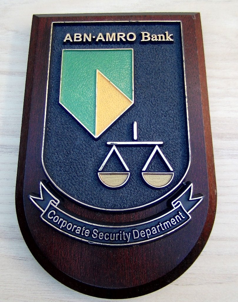Wapenschild ABN Amro Bank Corporate Security Department, Ophalen of Verzenden, Overige soorten, Nederland, Embleem of Badge