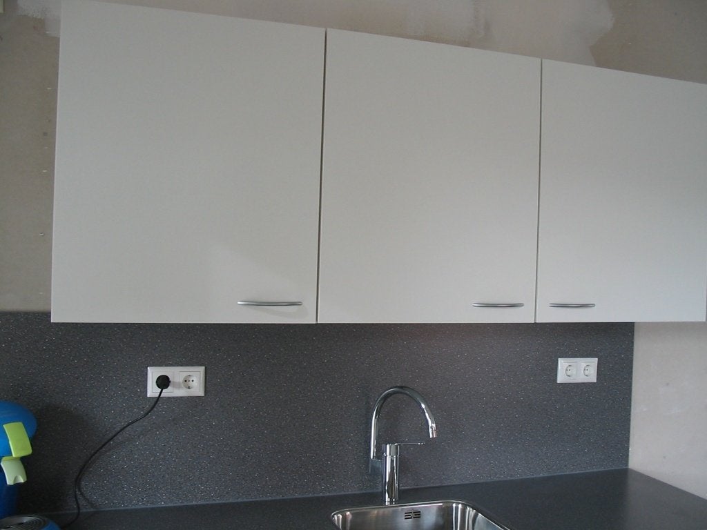 Te koop Bribus Keuken Nieuw met bovenkasten ., Ophalen, Wit, Nieuw, Enkelwandige keuken