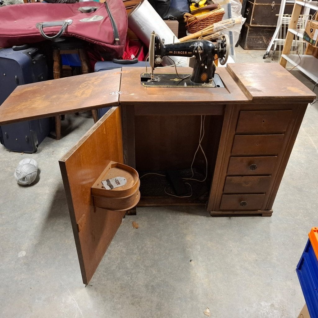 Vintage Singer Elektrische Naaimachine in Houten Meubel, Ophalen
