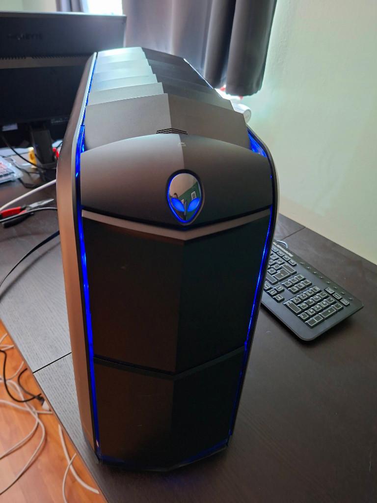 Alienware gaming PC - 32gb RAM - 500GB SSD - GTX 1070 Ti, Computers en Software, Desktop Pc's, Ophalen, Gebruikt, 32 GB, Alienware