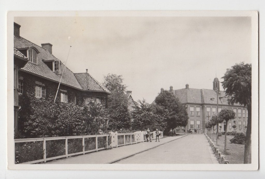 220 Veendam Kinderen Hertenkampstraat met Mulo Oude Verzonde, Verzenden, 1920 tot 1940, Gelopen, Groningen
