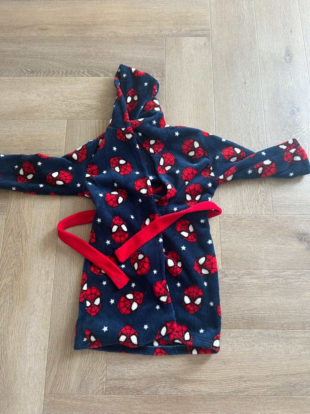 Badjas spiderman 116, Kinderen en Baby's, Kinderkleding | Maat 116, Ophalen of Verzenden, Gebruikt, Jongen of Meisje, Nacht- of Onderkleding