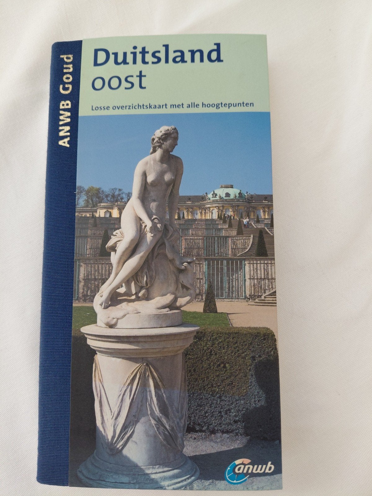 ANWB Goud Duitsland Oost Reisgids met losse kaart, Boeken, Europa, Ophalen of Verzenden, Zo goed als nieuw, Reisgids of -boek