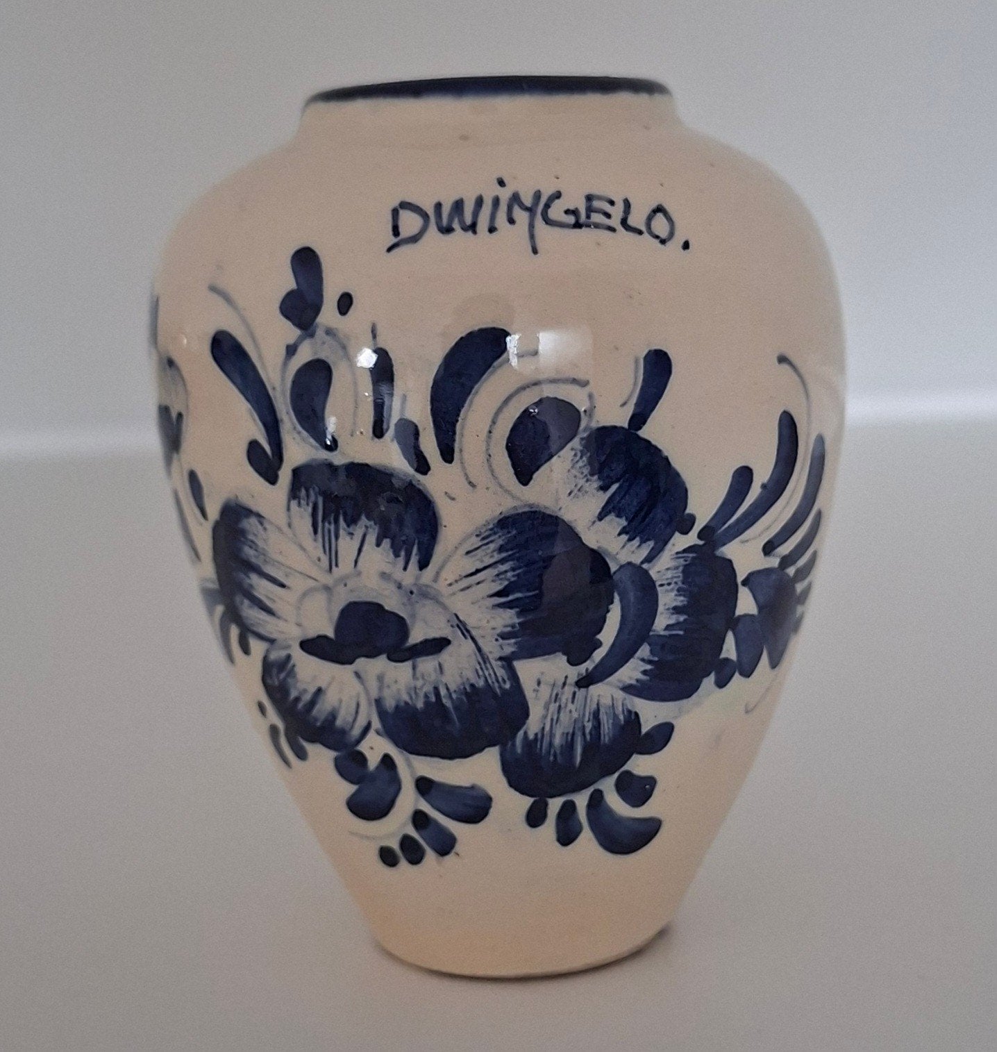 Souvenir vaasje Dwingeloo, Delfts blauw stijl, Ophalen of Verzenden