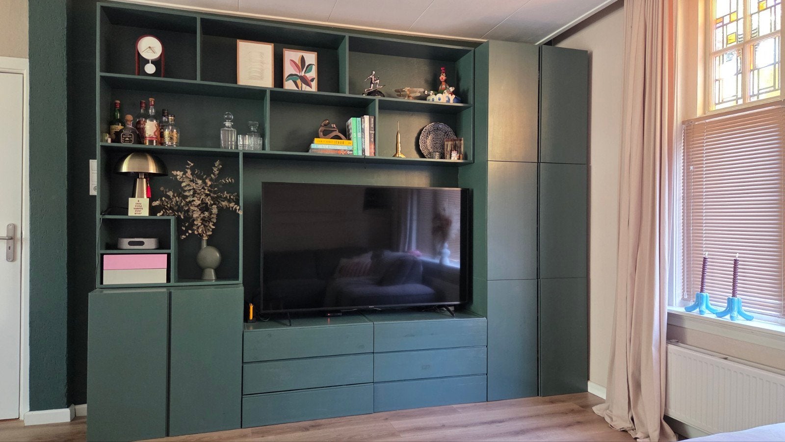 Complete TV-meubel en kastenwand met IKEA kasten, Huis en Inrichting, Ophalen, Modern, Scandinavisch, 200 cm of meer, Zo goed als nieuw