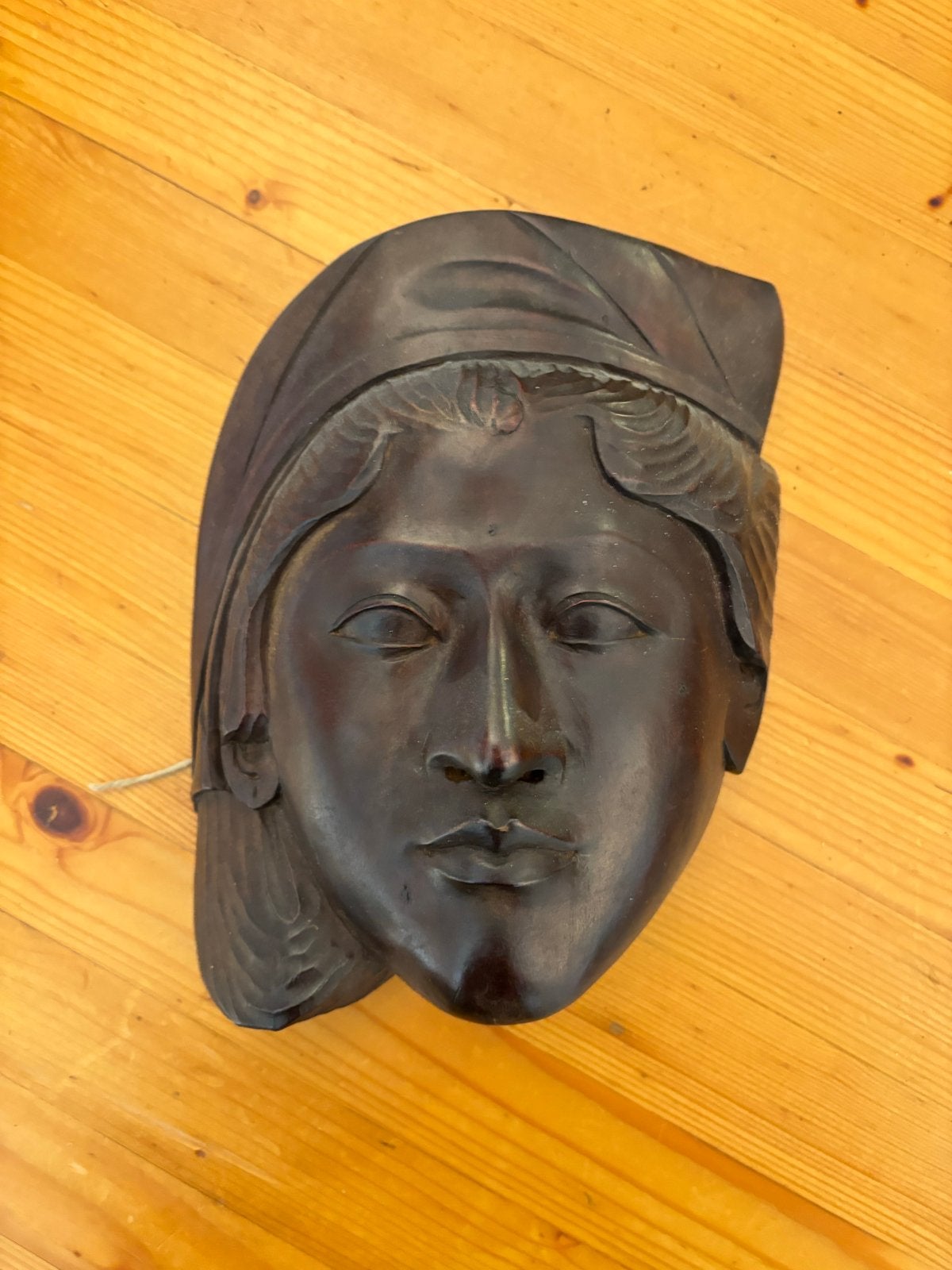 Indonesisch Art Deco Wandmasker Vrouw – Jaren 50, Art deco, Handgemaakt, 20 - 50 cm, Hout