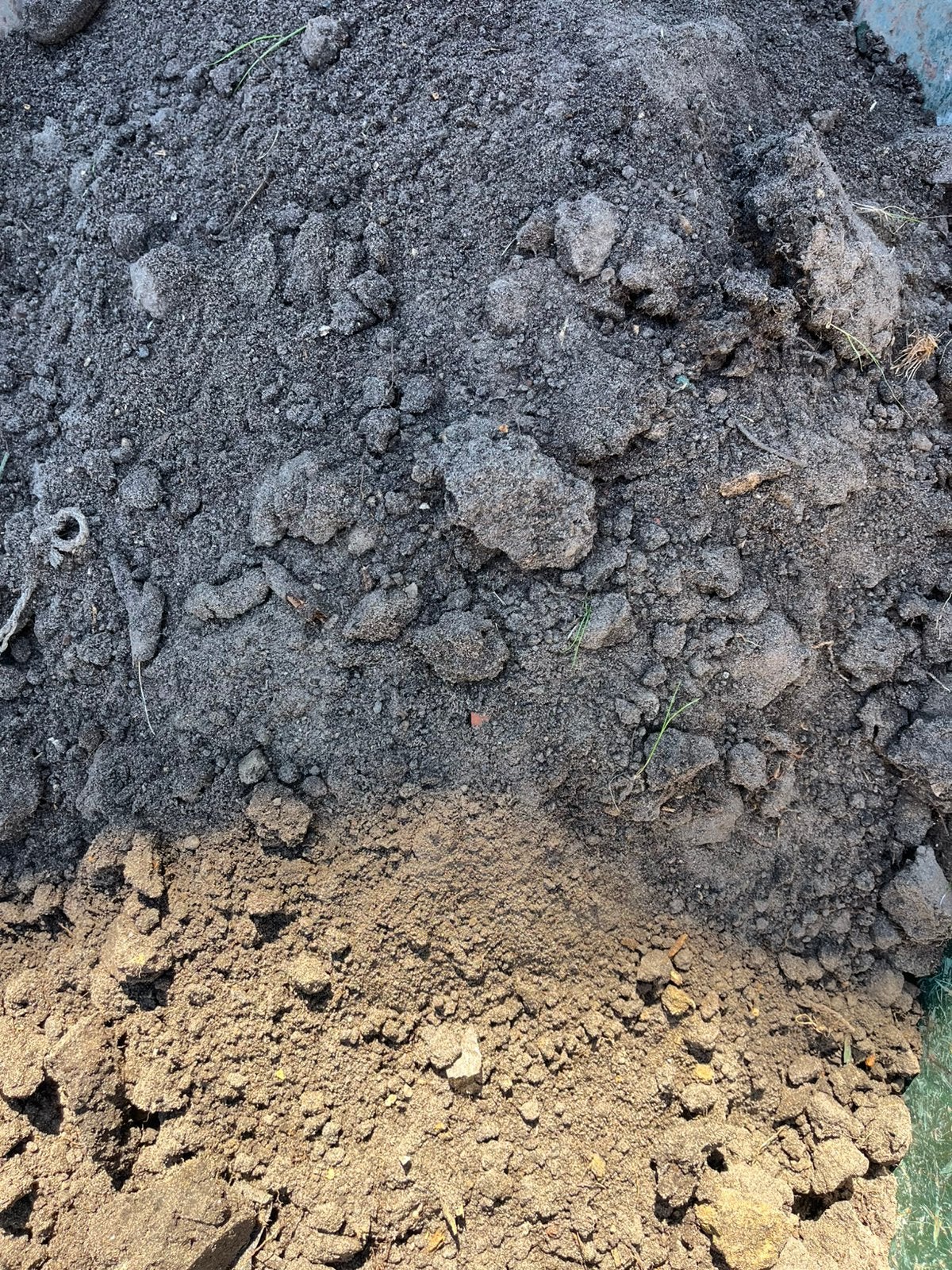 Gratis tuinaarde zwarte grond, Ophalen, Tuinaarde