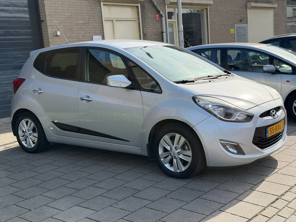 Hyundai Ix20 1.6i i-Vision Automaat Clima Cruise Control Apk, Auto's, Hyundai, Euro 5, 4 cilinders, Origineel Nederlands, Bedrijf