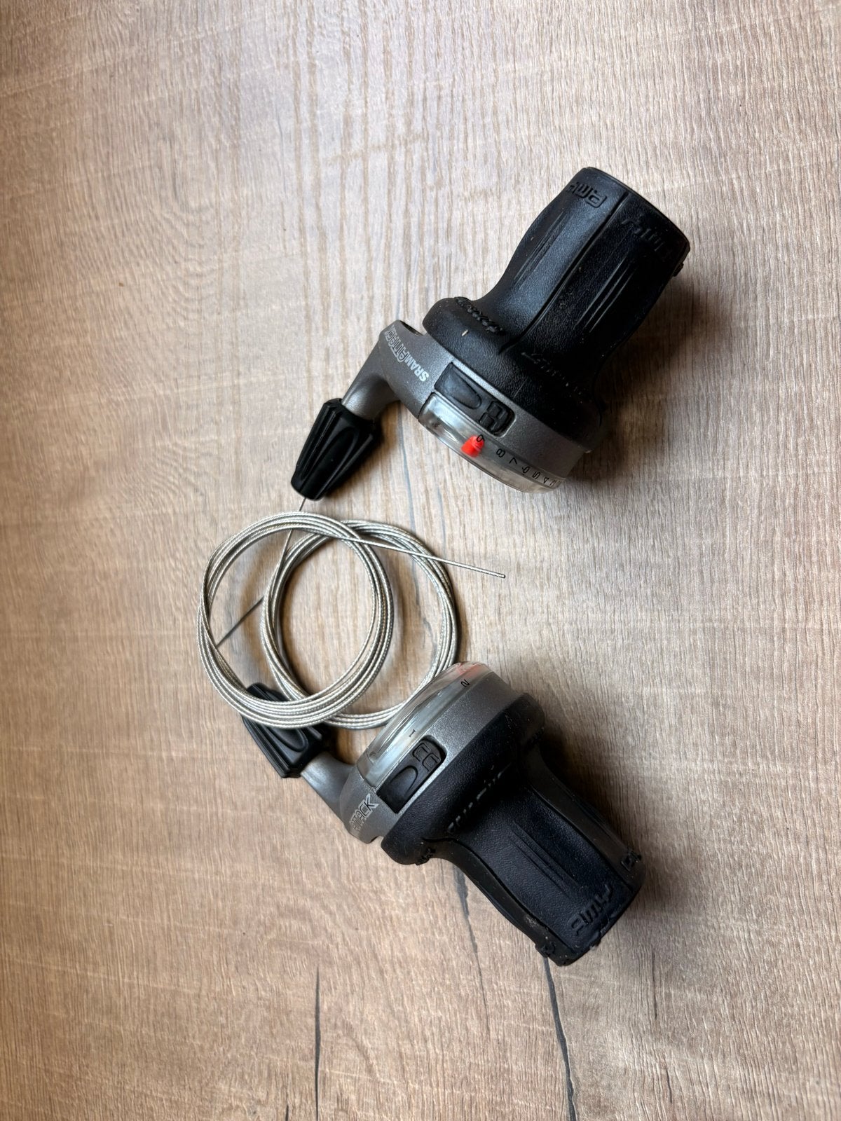 SRAM Gripshift Attack 3x9 Shifters, Fietsen en Brommers, Fietsonderdelen, Overige typen, Ophalen of Verzenden, Mountainbike, Nieuw