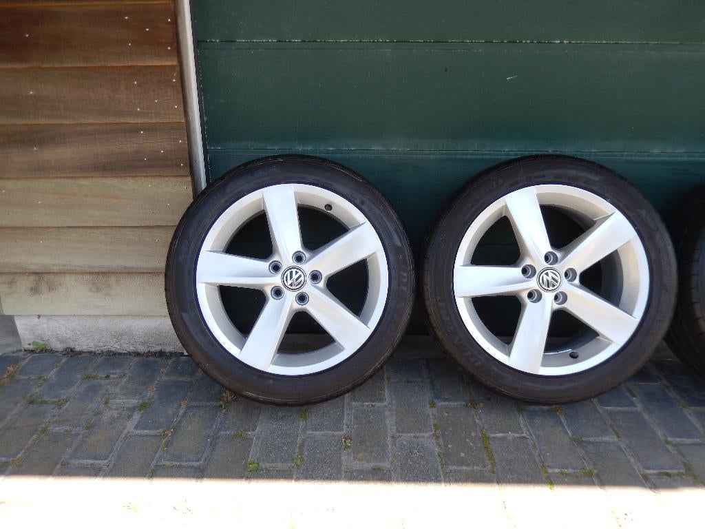 Volkswagen Polo Highline set 5 spaak 16 inch velgen / banden, Ophalen, Velg(en), 16 inch, Personenwagen