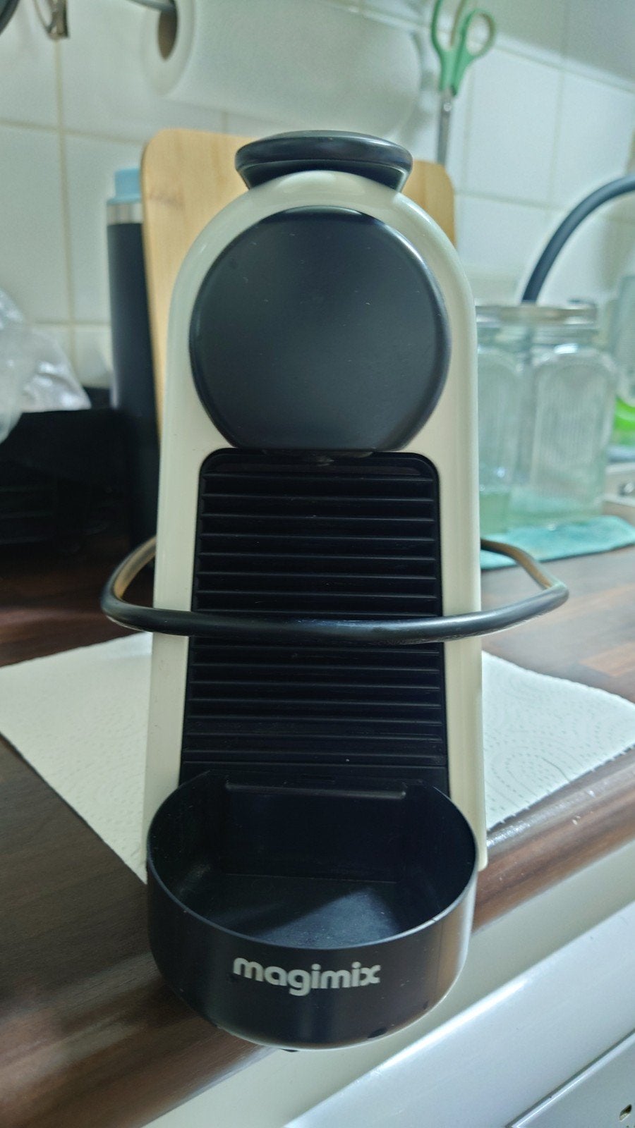 Foto 3 van Nespresso Koffiecupmachine (Werkend, compact)