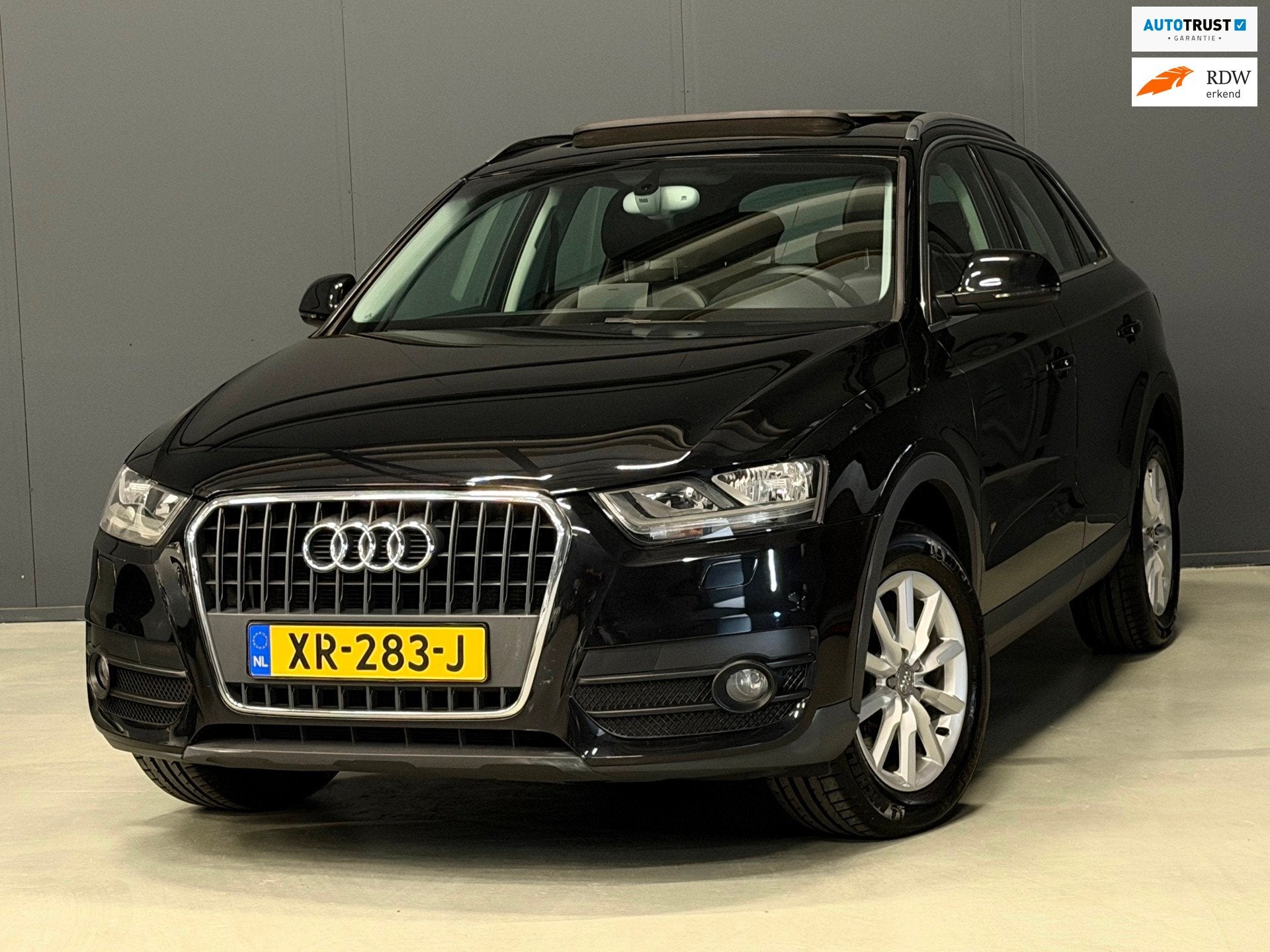 Audi Q3 1.4 TFSI Pro Line S PANORAMADAK/LEDER/NAVI/STOELVERW, 730 kg, 4 cilinders, Zwart, Leder
