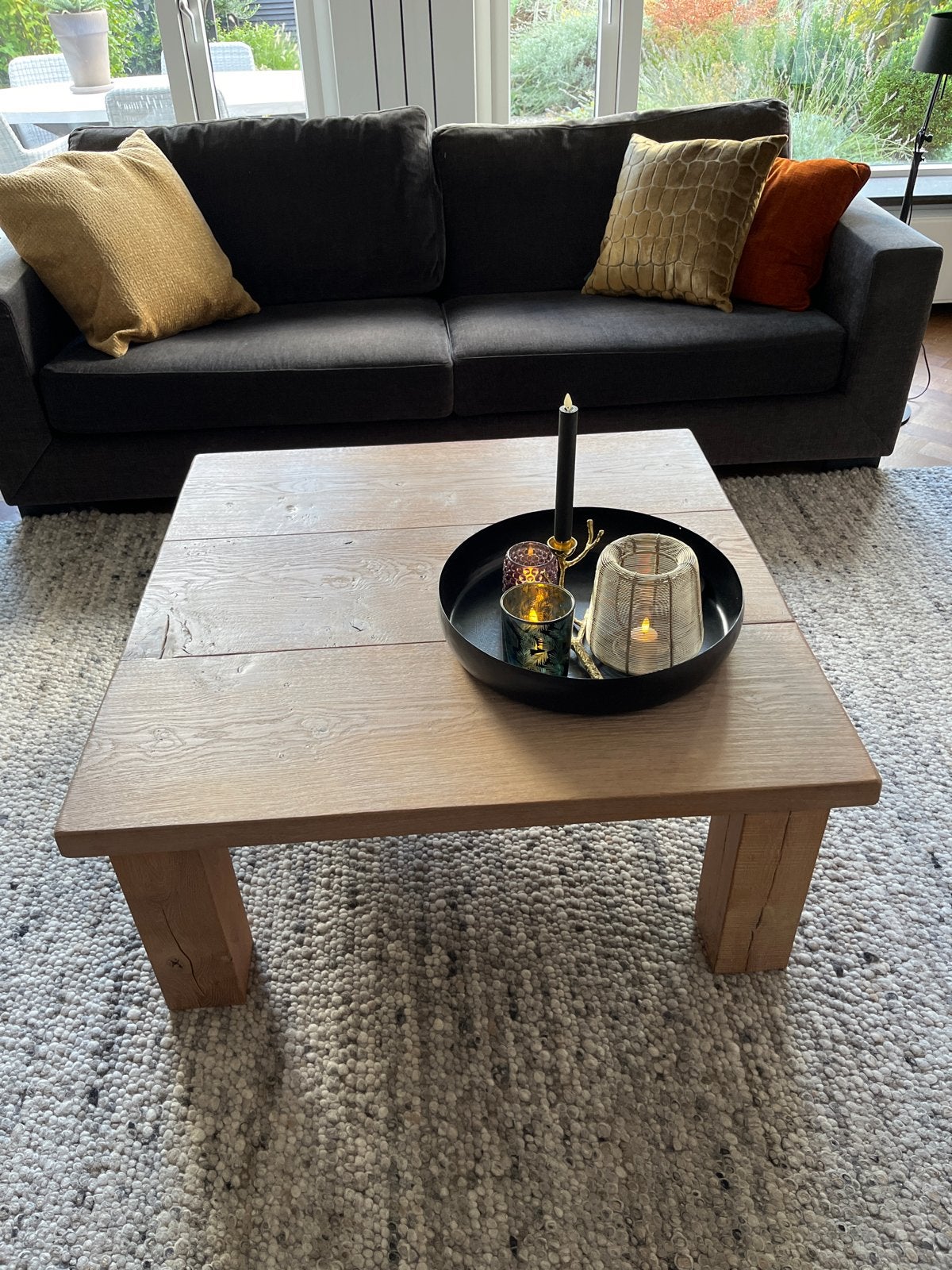 Zware eikenhouten salontafel 100x100 cm, Huis en Inrichting, Ophalen, Gebruikt, 50 tot 100 cm, 5 – 50