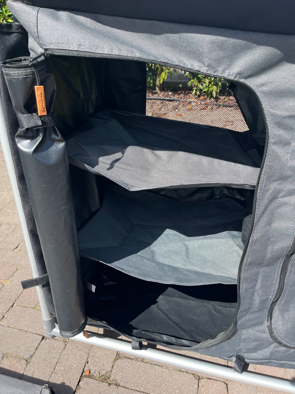 Obelink Campingkast met Tafelblad - Zo goed als nieuw, Caravans en Kamperen, Kampeermeubelen, Ophalen, Zo goed als nieuw, Campingkast