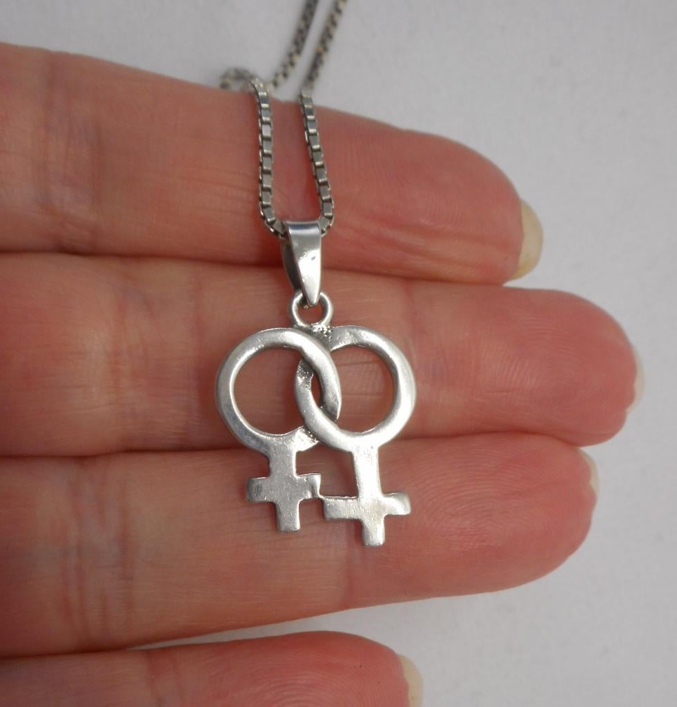 Zilveren ketting met symbool hanger nr.1208, Met hanger, Verzenden, Zo goed als nieuw, Zilver