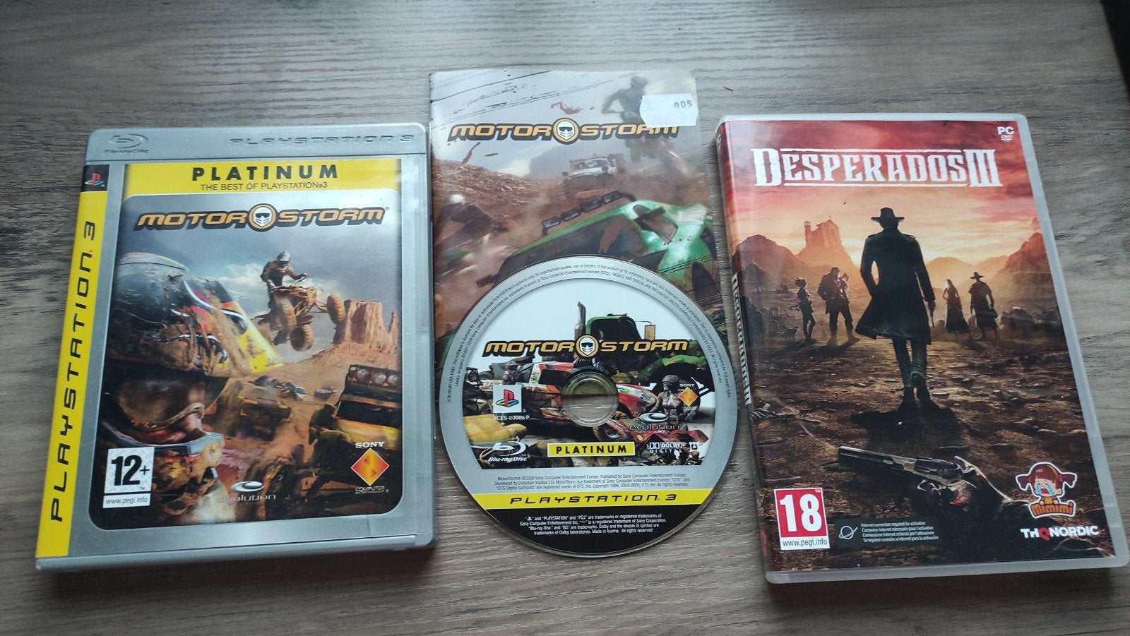 Motorstorm ps3 en gratis desperados 3 pc game, 3 spelers of meer, Ophalen of Verzenden, Zo goed als nieuw, Vanaf 3 jaar