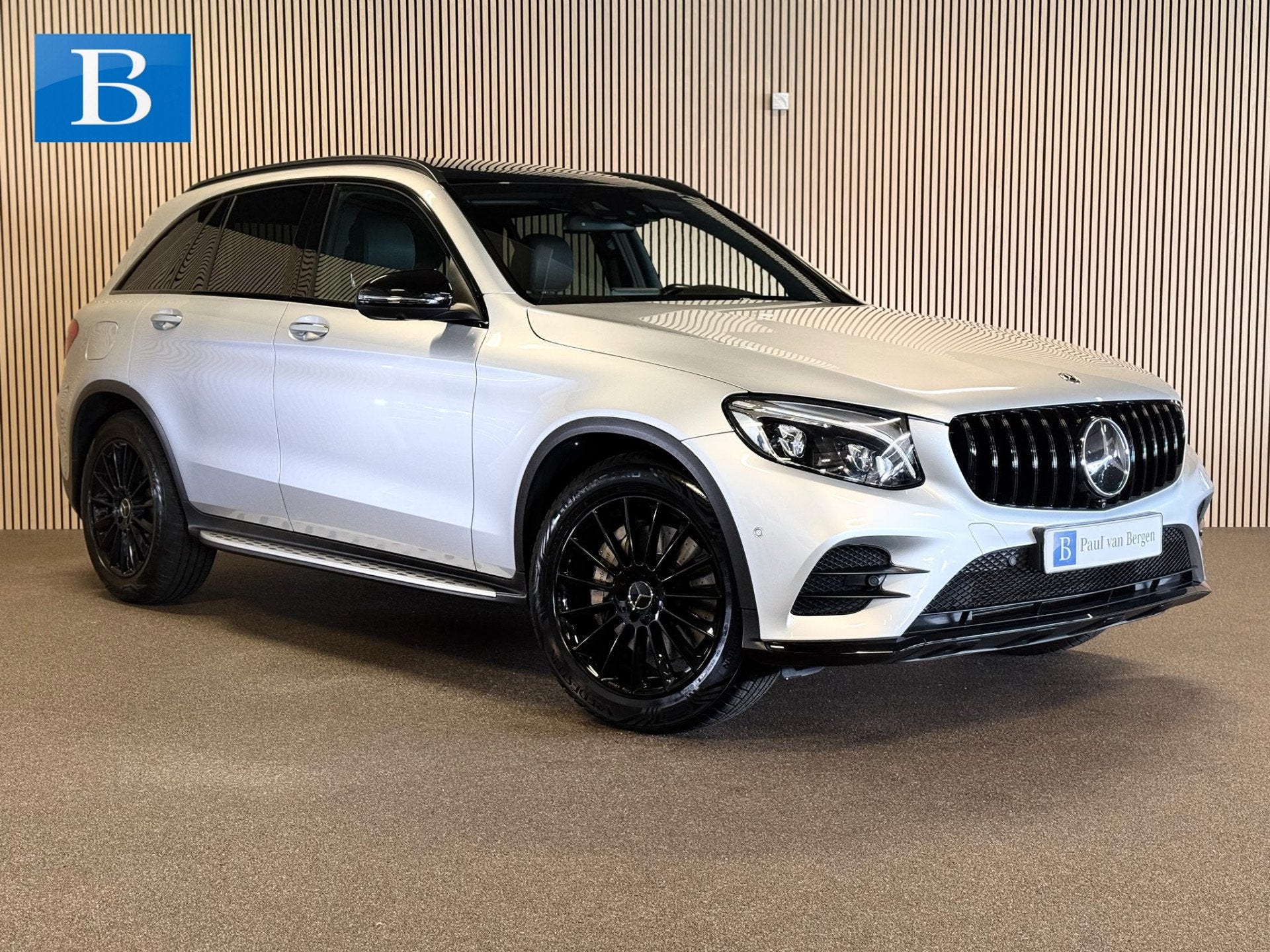 Mercedes-Benz GLC 250 4-Matic AMG STYLING-PANORAMA-RIJ PAKKE, Auto's, Gebruikt, 4 cilinders, Vierwielaandrijving, SUV of Terreinwagen