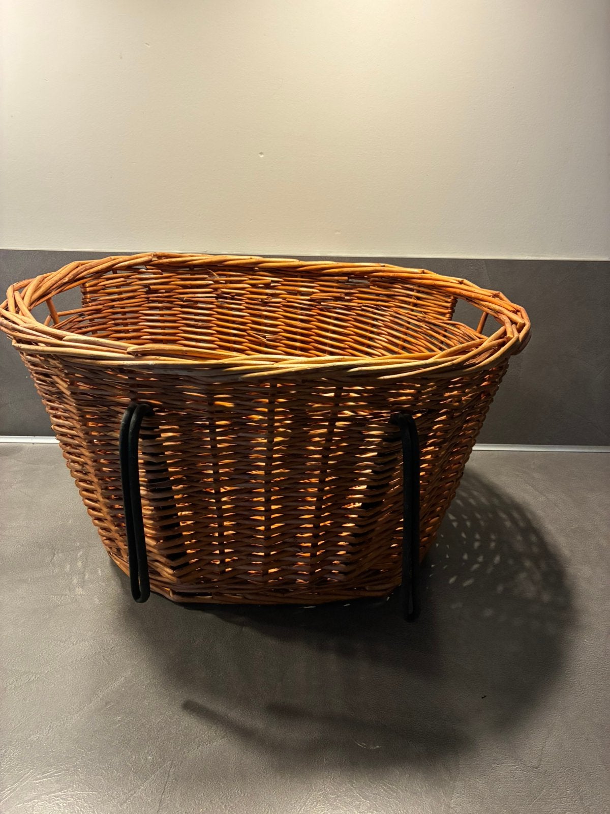 Rieten stuur fietsmand 44x34x26 z.g.a.n., Ophalen of Verzenden, Zo goed als nieuw