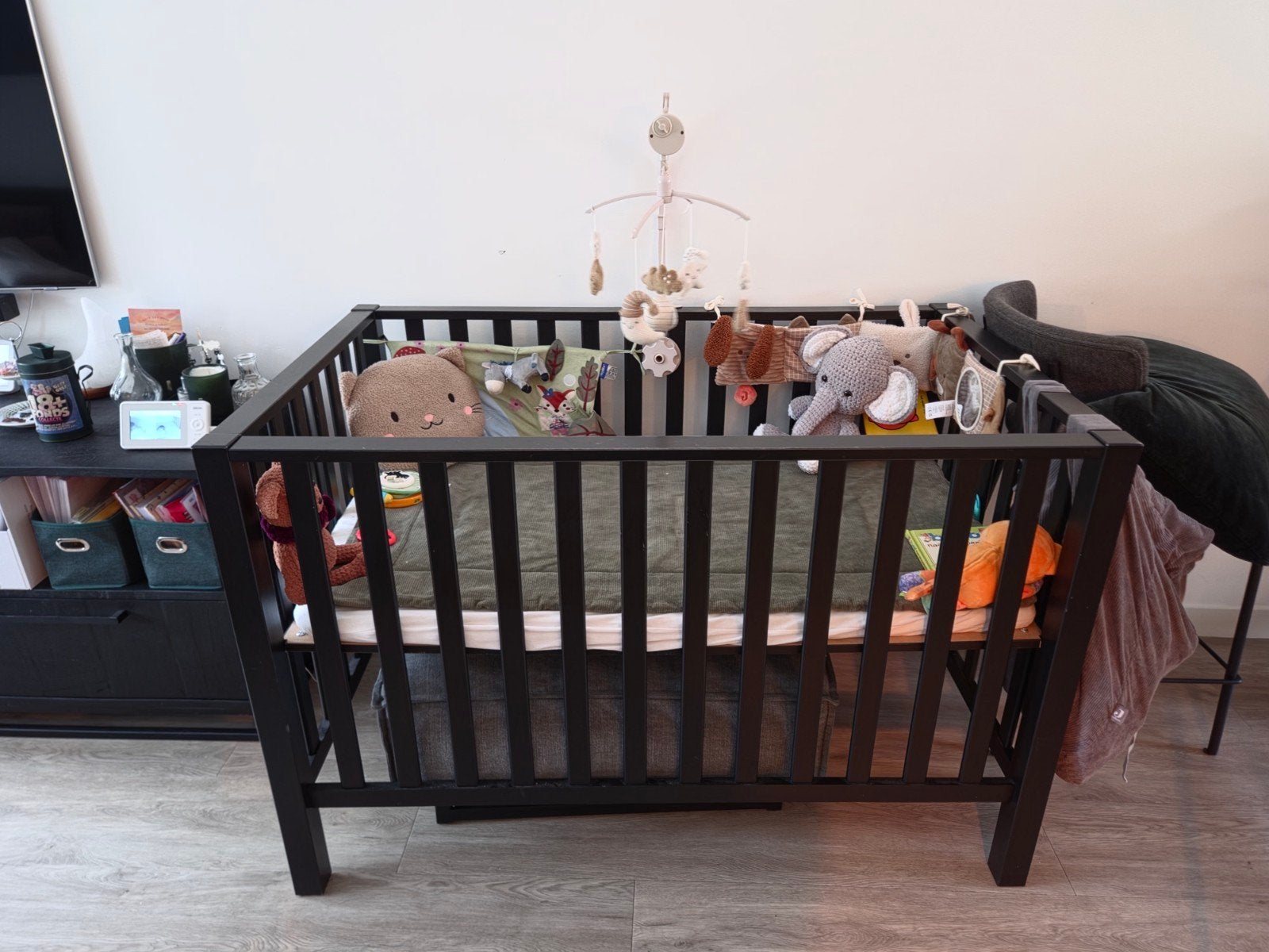 Box met matras, matrashoes en 2 boxkleden, Kinderen en Baby's, Ophalen, Gebruikt, Rechthoekig, In hoogte verstelbaar