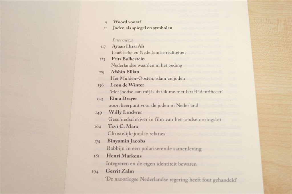 Het Verval — Joden in een Stuurloos Nederland, Ophalen of Verzenden, Zo goed als nieuw