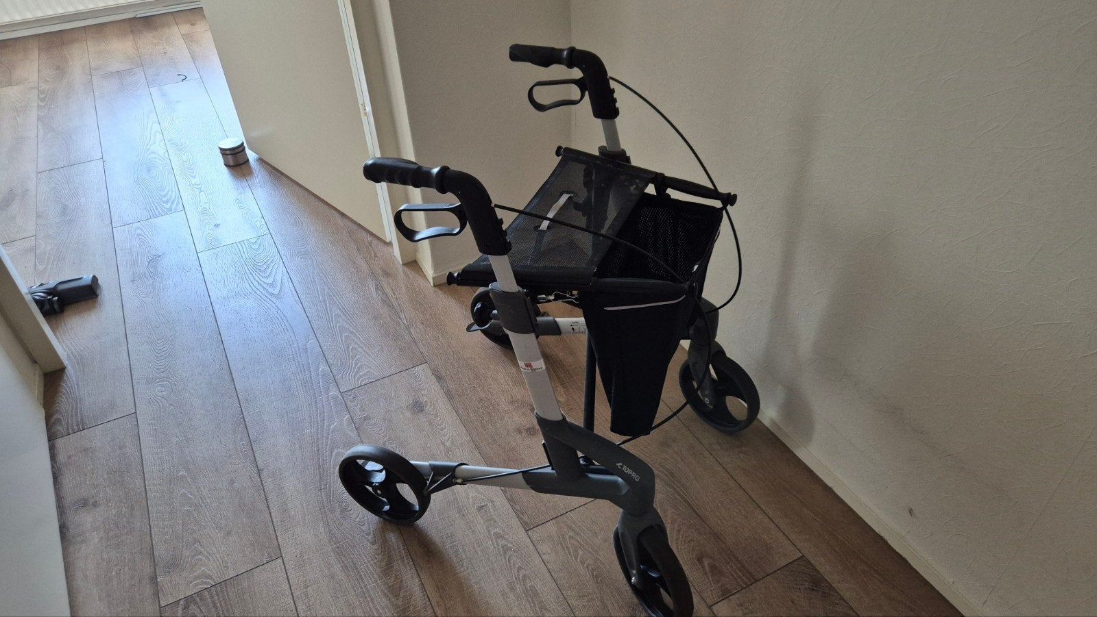 mooi bijna nieuwe rollator, Diversen, Rollators, Ophalen