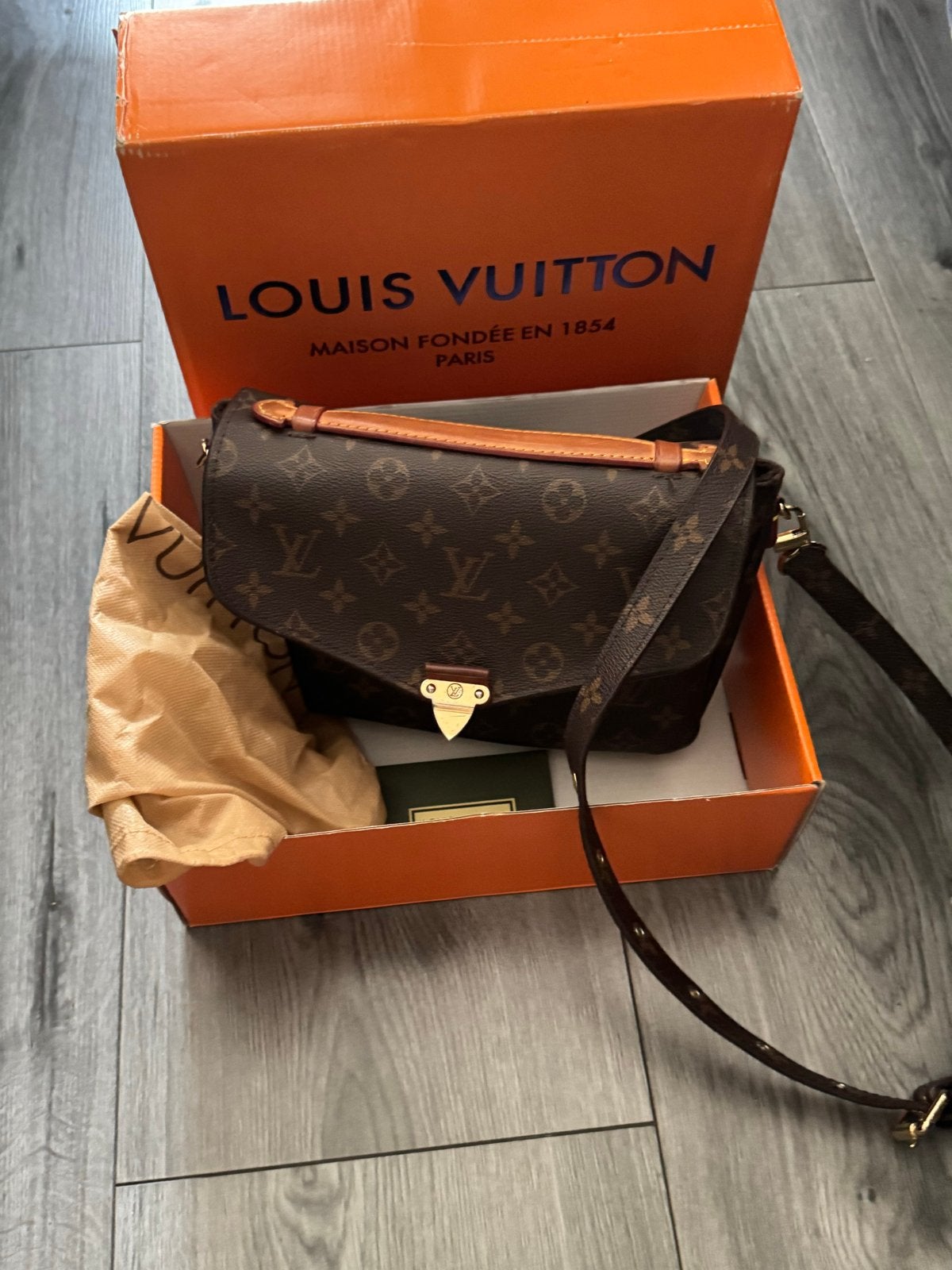 Louis Vuitton Pochette Metis Monogram Schoudertas, Sieraden, Tassen en Uiterlijk, Ophalen of Verzenden, Zo goed als nieuw, Bruin