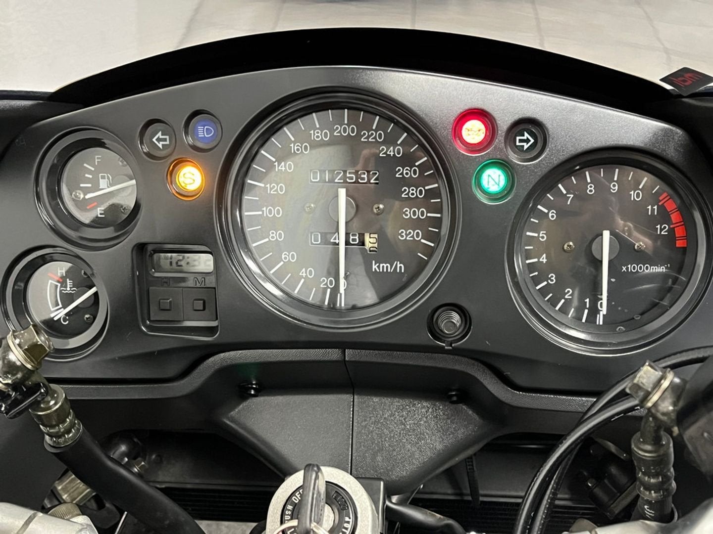 ⭐️⭐Honda CBR 1100 XX SUPER BLACKBIRD⭐️⭐, Honda, 4 cilinders, Motorrijbewijs A, Bedrijf