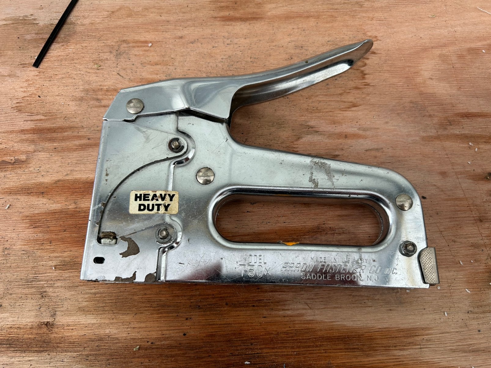 Heavy duty hand tacker, Ophalen of Verzenden, Zo goed als nieuw, Tacker/nietmachine