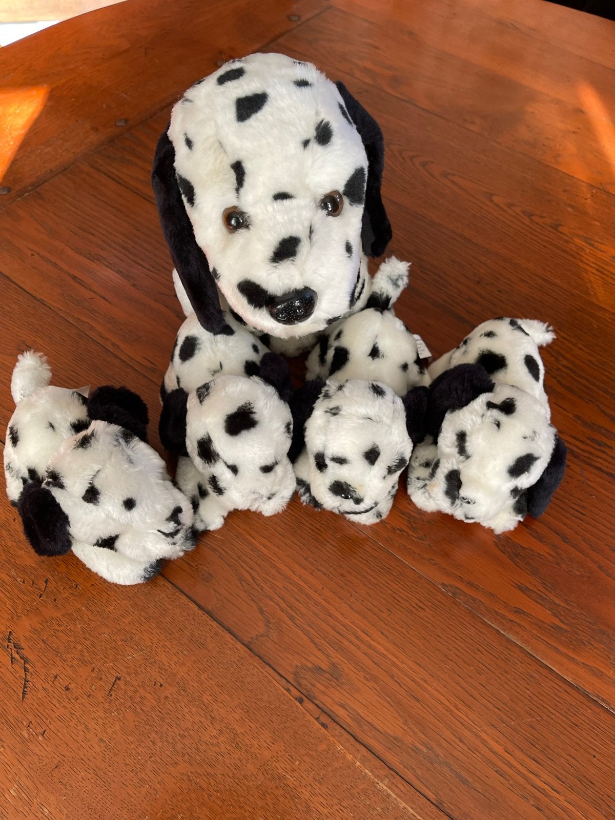 Dalmatiër knuffel met 4 puppy's - Zo goed als nieuw, Zo goed als nieuw, Middelgroot (20 tot 80 cm), Wit, Hond