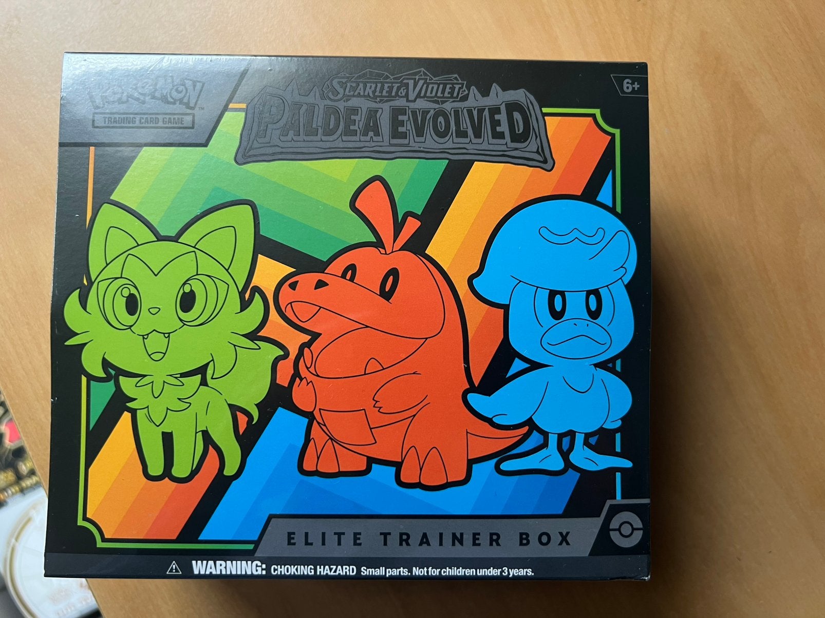 Pokemon - Paldea Evolved ETB (sealed), Ophalen of Verzenden, Nieuw, Boosterbox