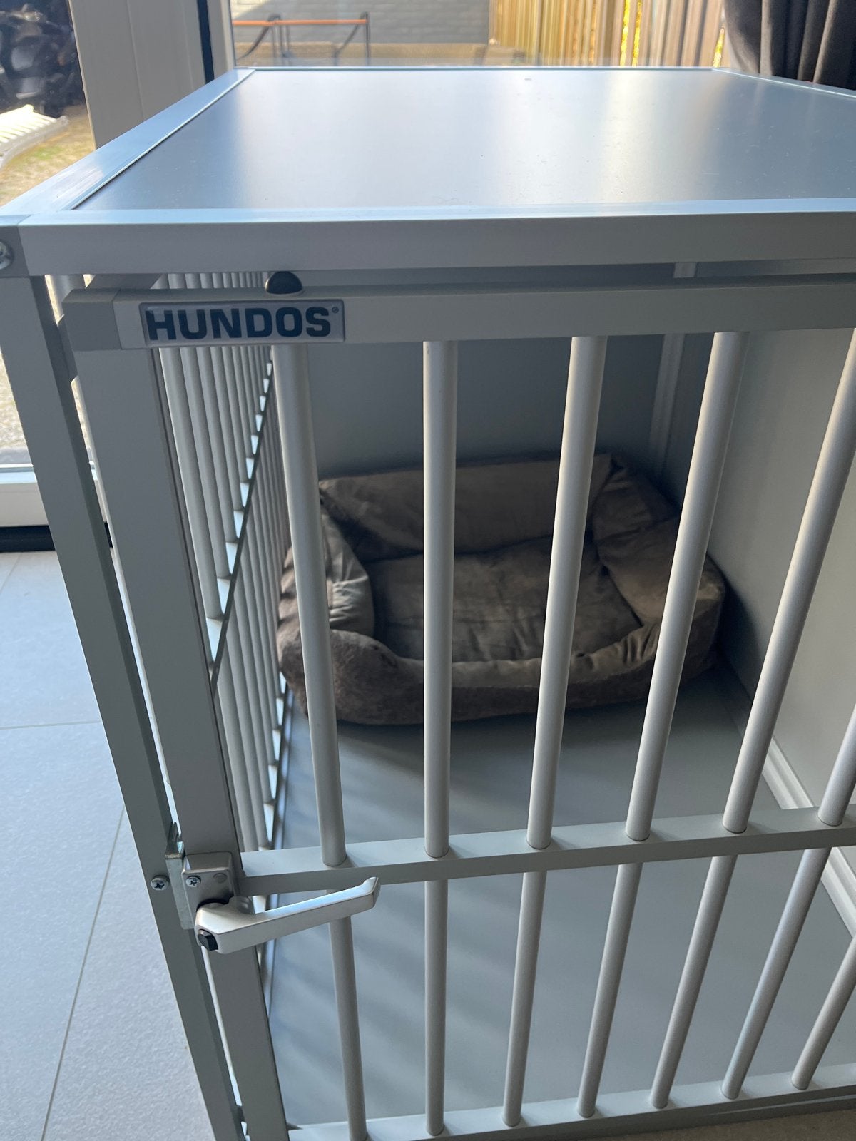 Hundos maat l, Ophalen, Nieuw