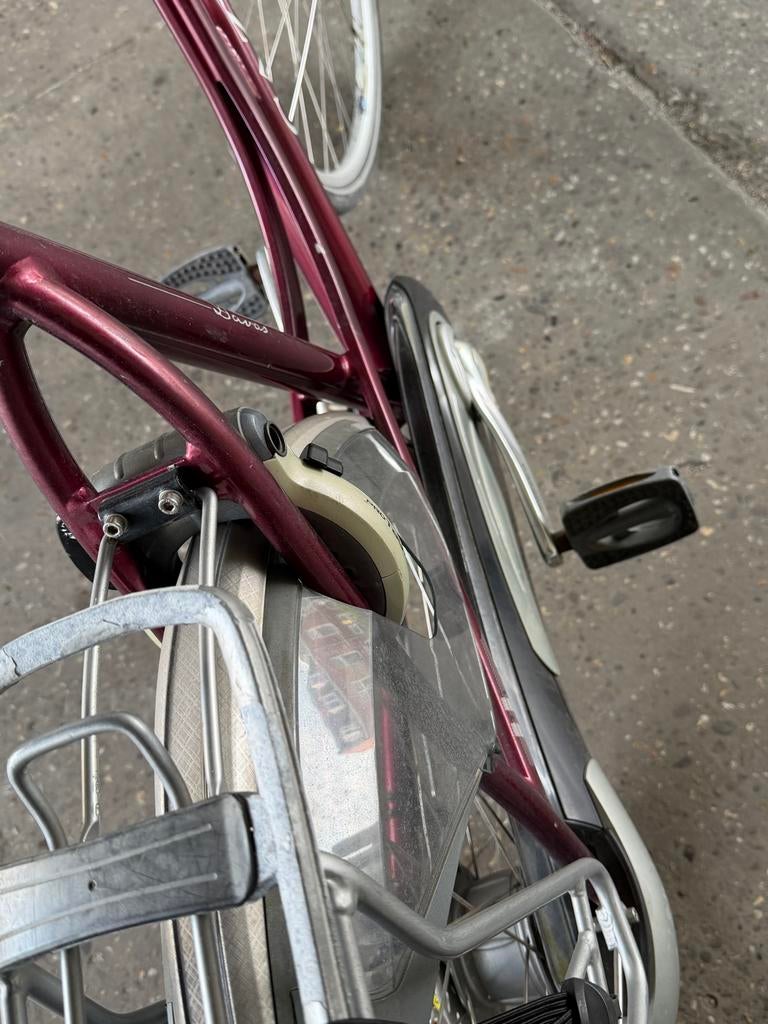 Gazelle fietst, Ophalen of Verzenden