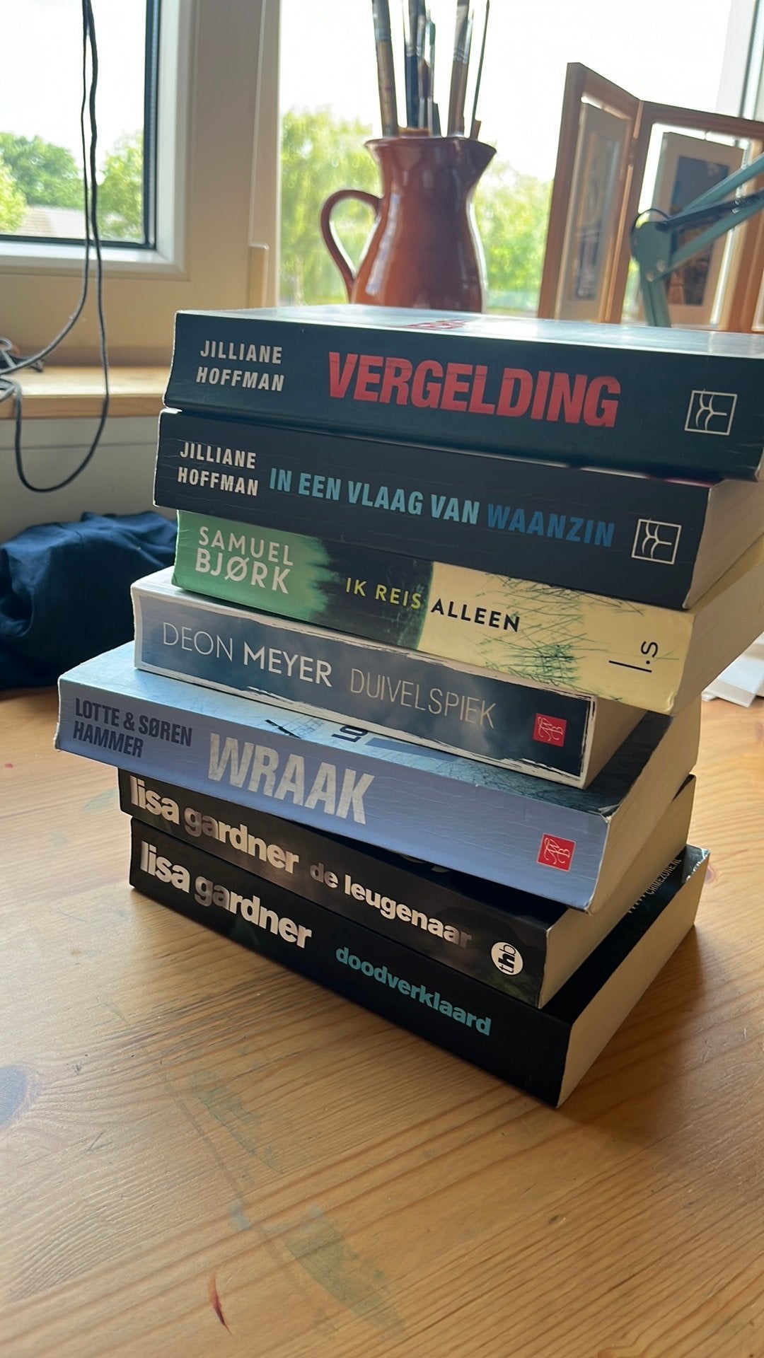 Stapel dectectives, Ophalen of Verzenden, Zo goed als nieuw