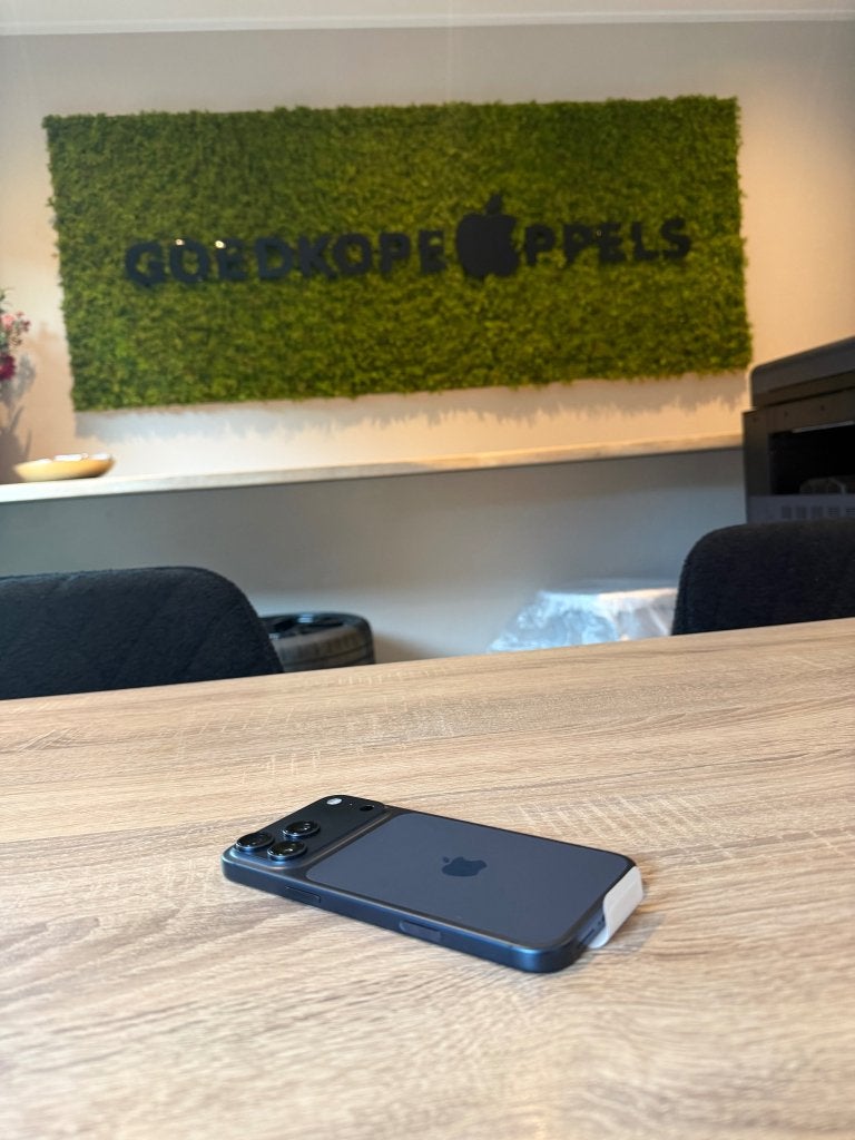 iPhone 17 Pro Max 256GB Blauw | 100% accu, Apple, Blauw, Cupertino California, Zonder simlock