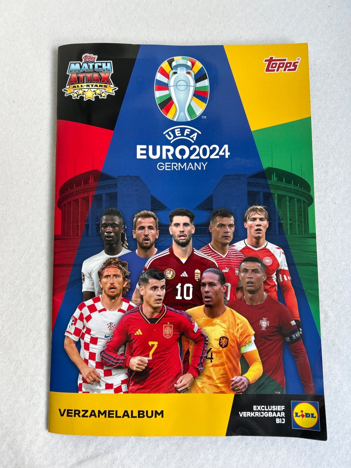 Topps Match Attax UEFA EURO 2024 Verzamelalbum, Verzamelen, Sportartikelen en Voetbal, Ophalen of Verzenden, Zo goed als nieuw