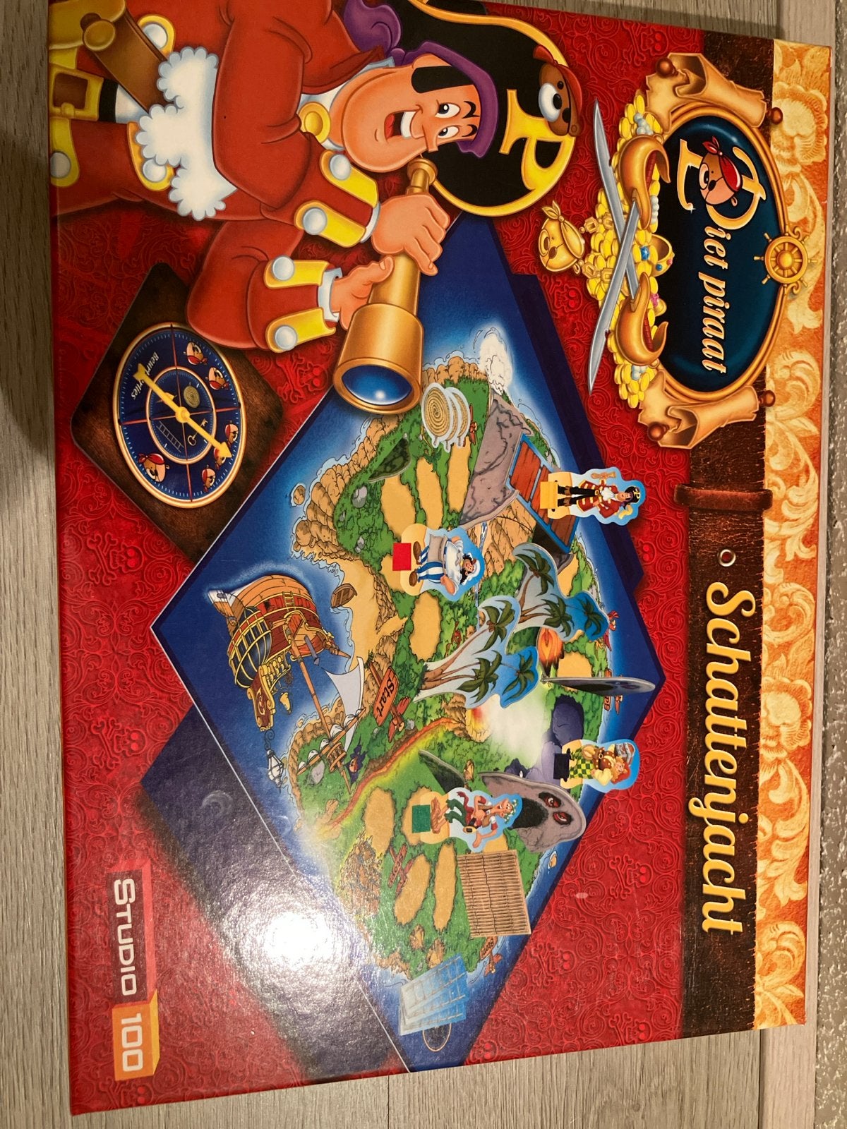 Piet Piraat Schatttenjacht Bordspel Studio 100, Drie of vier spelers, Ophalen of Verzenden, Gebruikt